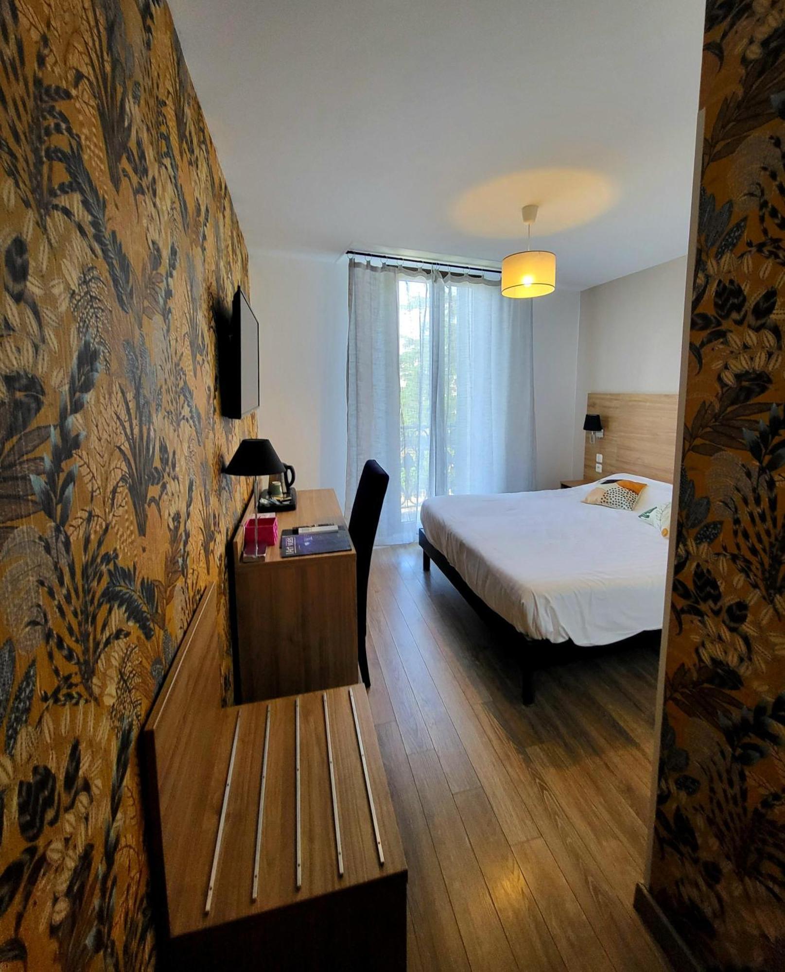 Le Grand Hotel Moliere Pezenas Ngoại thất bức ảnh