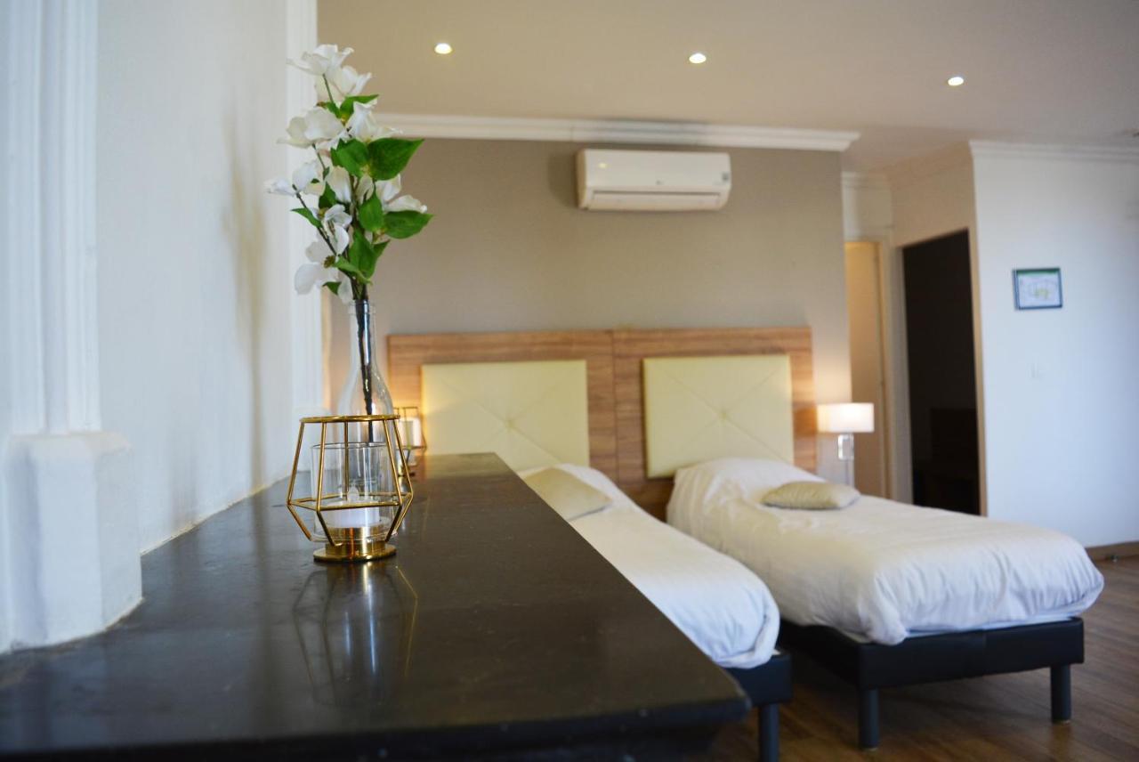 Le Grand Hotel Moliere Pezenas Ngoại thất bức ảnh